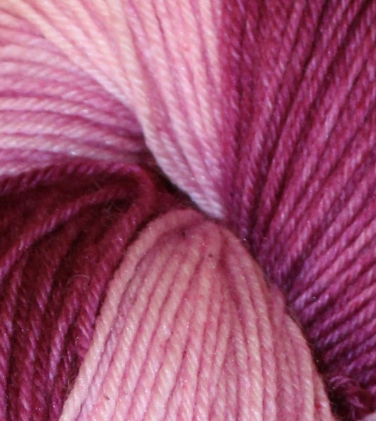 Hand-Dyed-Fingering-Plum-Mad-001